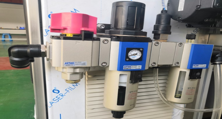 Filtro de separaci&oacute;n de agua y aceite Yadeke亚德客油水分离过滤器