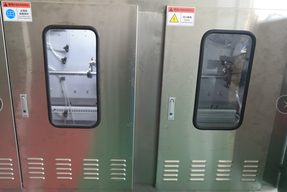 Puerta de armario visible可视机箱门